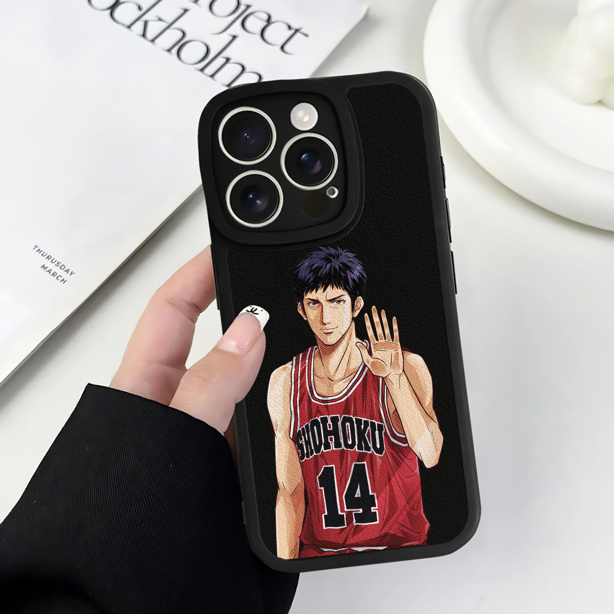 （画像用） SLAM DUNK／スラムダンク 【iPhone 16シリーズ対応】シリコンスマホケース（レザー調） 材質：シリコン